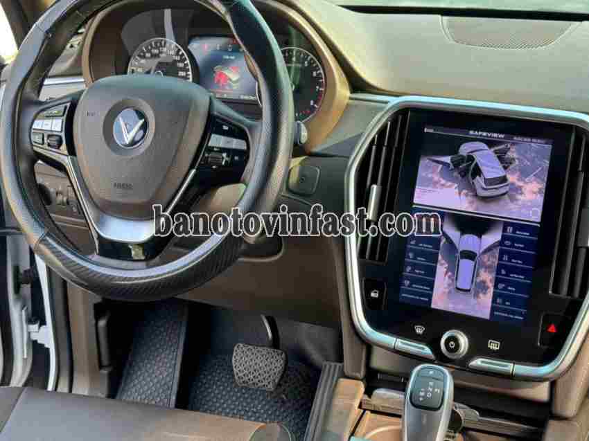 Bán VinFast Lux SA 2.0 Base 2.0 AT 2020 - giá tốt