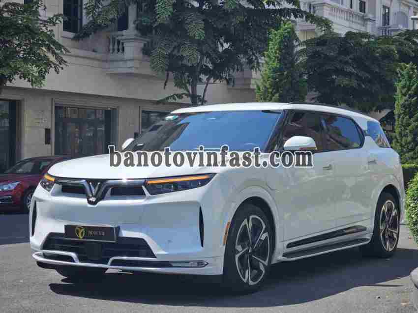 Cần bán xe VinFast VF9 Plus 7S sx 2024