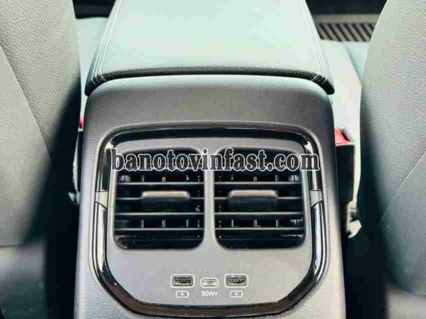 Bán VinFast VF8 Eco AWD đời 2023 xe đẹp - giá tốt