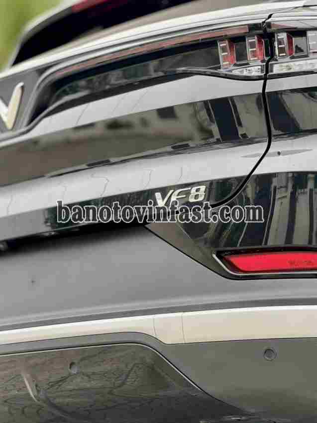 Cần bán xe VinFast VF8 Eco AWD đời 2023