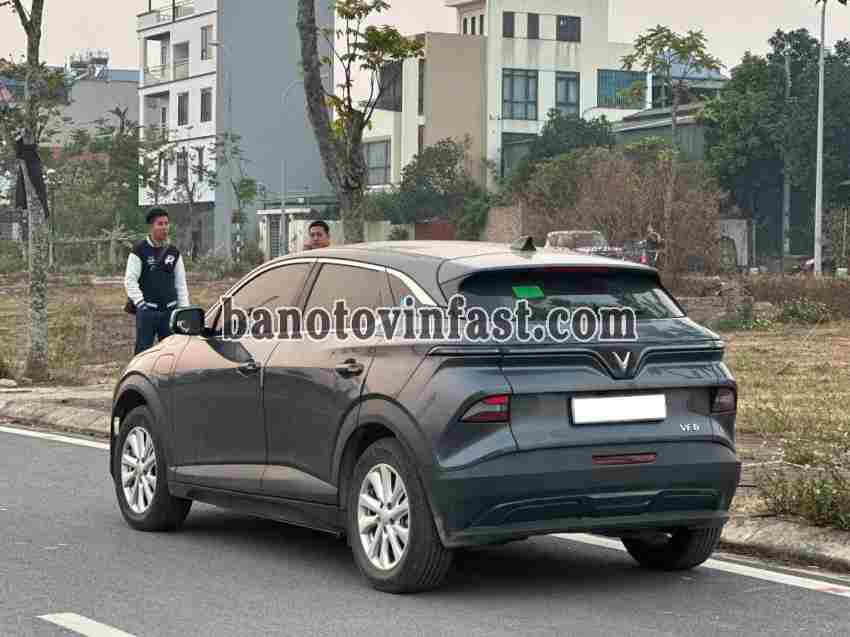 Cần bán gấp xe VinFast VF6 Eco năm 2025, màu Xám, Số tự động