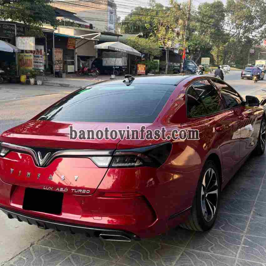 Cần bán xe VinFast Lux A 2.0 Tiêu chuẩn màu Đỏ 2022