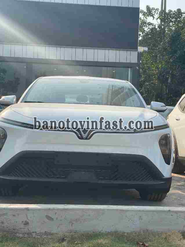Bán xe VinFast Limo Green AT màu Trắng 2025