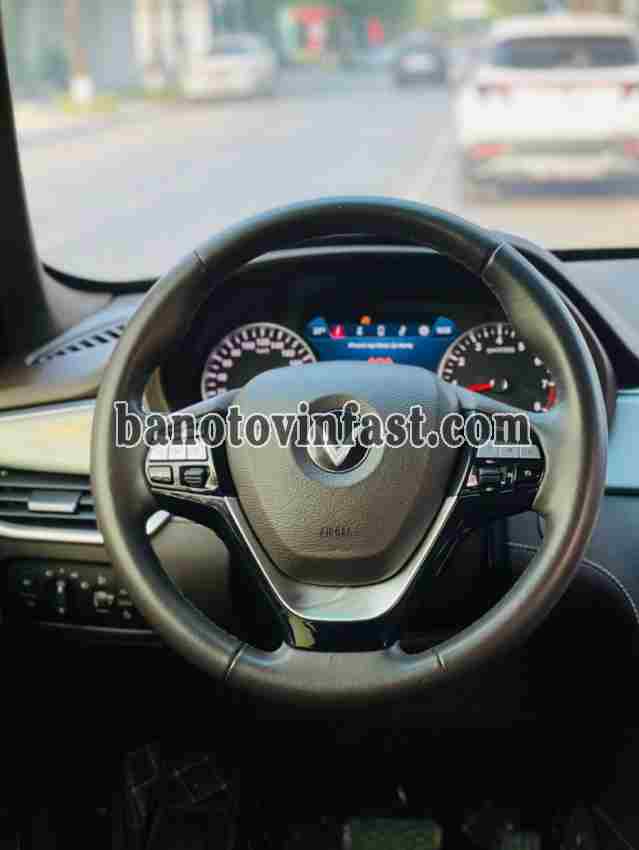 VinFast Lux SA 2.0 2020 Suv màu Đen