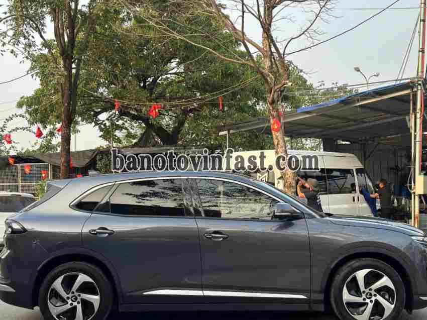 Cần bán xe VinFast VF8 Eco AWD đời 2023