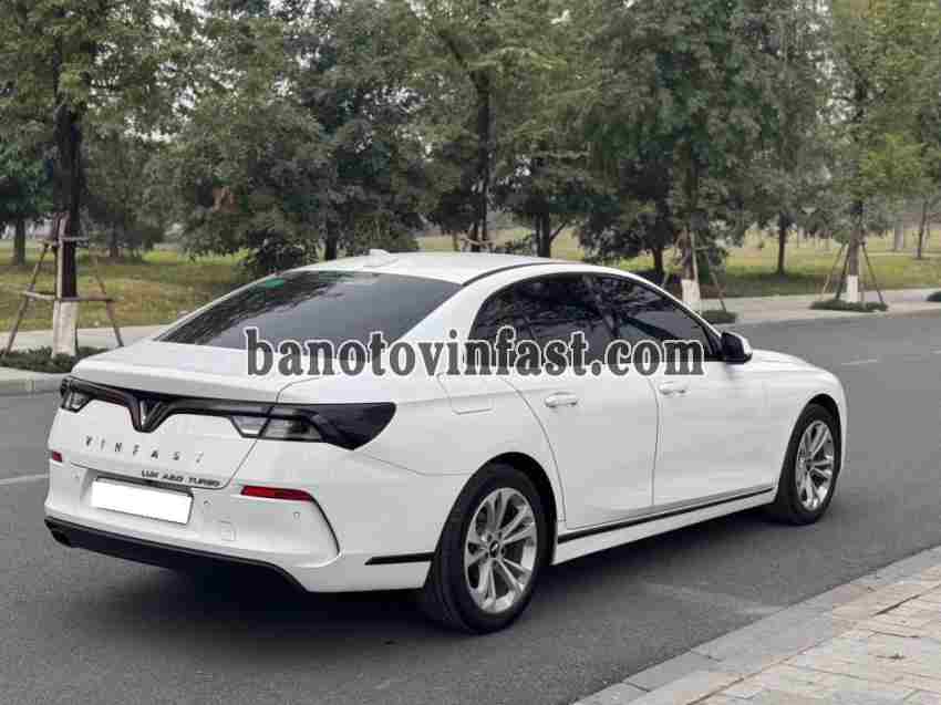 VinFast Lux A 2.0 Tiêu chuẩn 2022 giá cực tốt