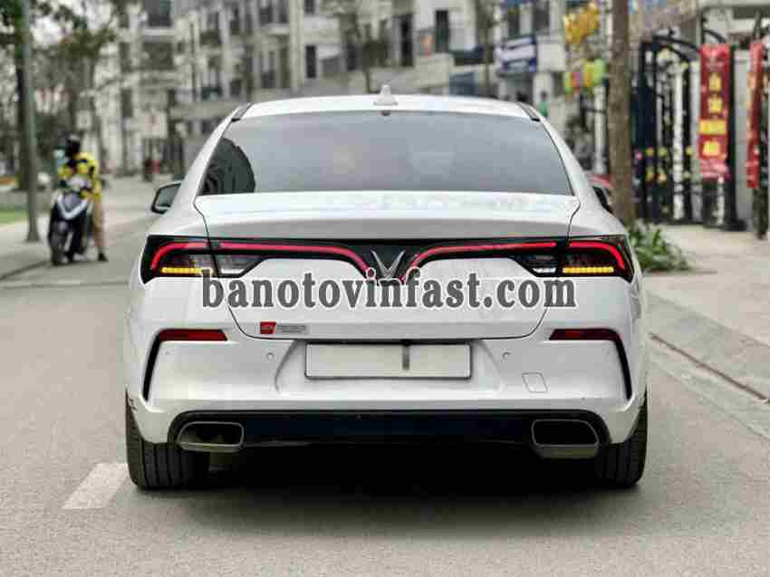 Cần bán xe VinFast Lux A 2.0 Premium 2.0 AT 2019, xe đẹp