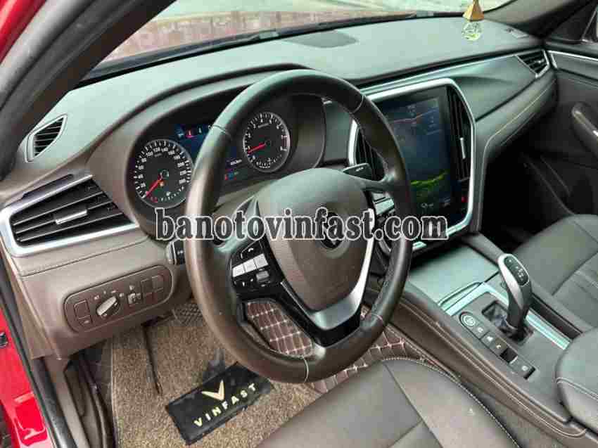 Bán VinFast Lux A 2.0 Tiêu chuẩn, màu Đỏ, Máy xăng, 2022