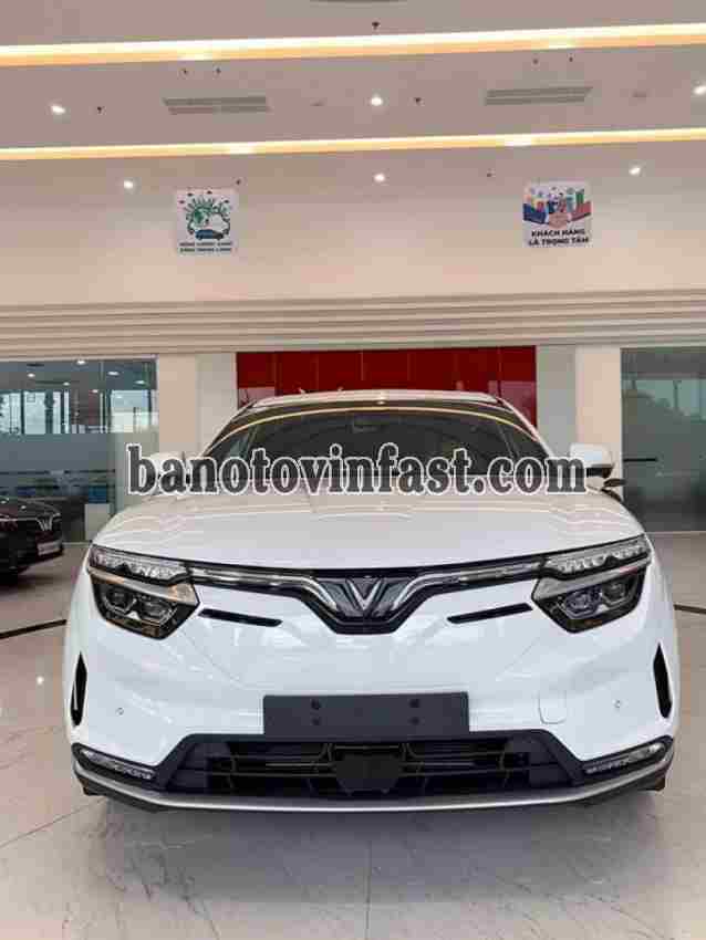 VinFast VF8 Plus AWD 2026, màu Trắng, Số tự động