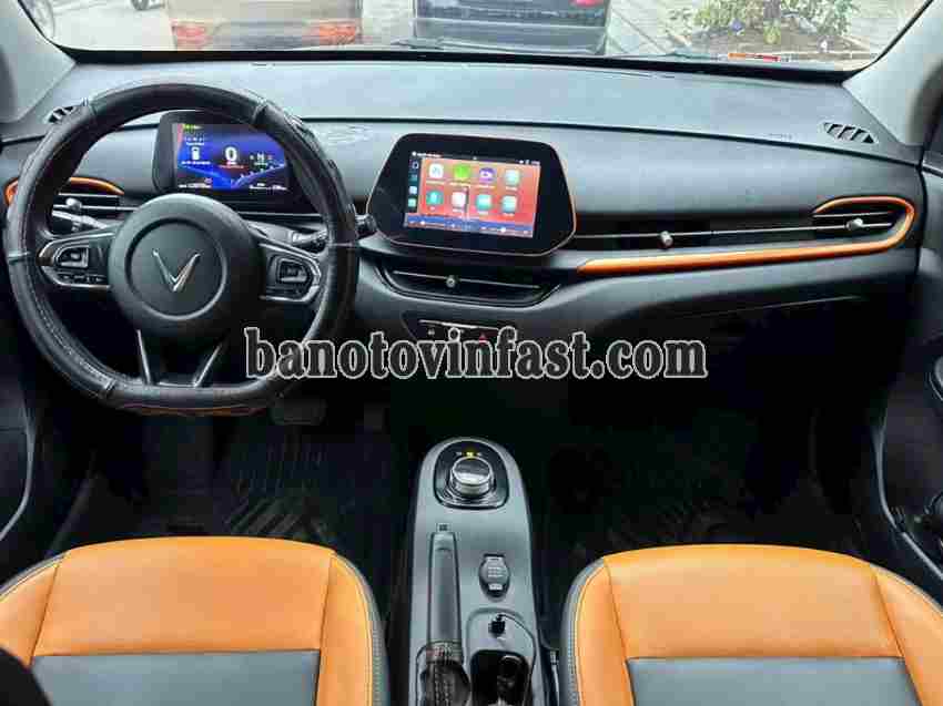 Cần bán gấp xe VinFast VF5 Plus năm 2023, màu Bạc, Số tự động