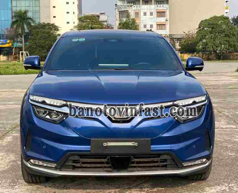 Cần bán gấp xe VinFast VF8 Plus AWD năm 2023, màu Xanh, Số tự động