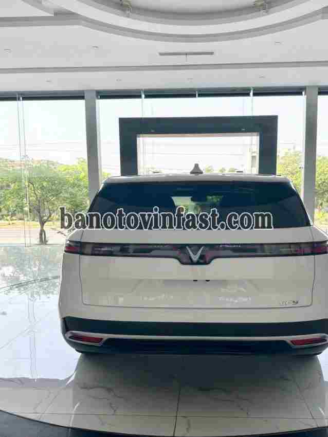 VinFast VF9 2026 bản Eco