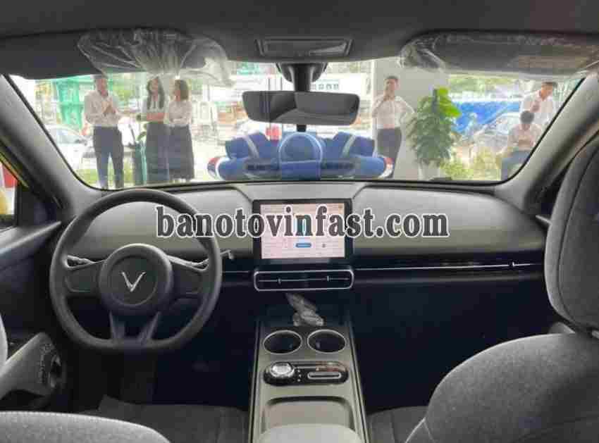 VinFast Limo Green AT Vàng sx 2025