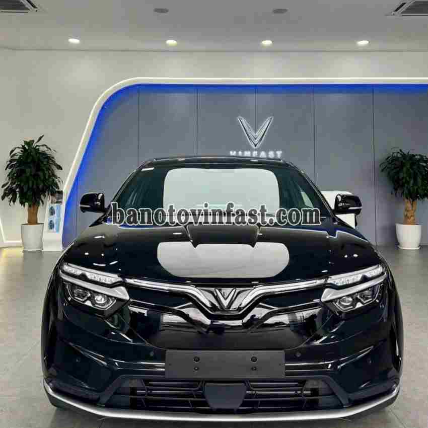 VinFast VF8 Plus AWD model 2026, Suv