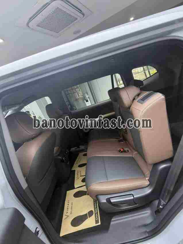 VinFast VF MPV 7 AT 2026 - màu Xám - xe cực đẹp