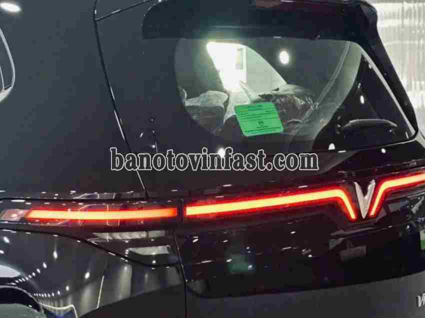 VinFast VF MPV 7 AT 2026 GIÁ SẬP SÀN