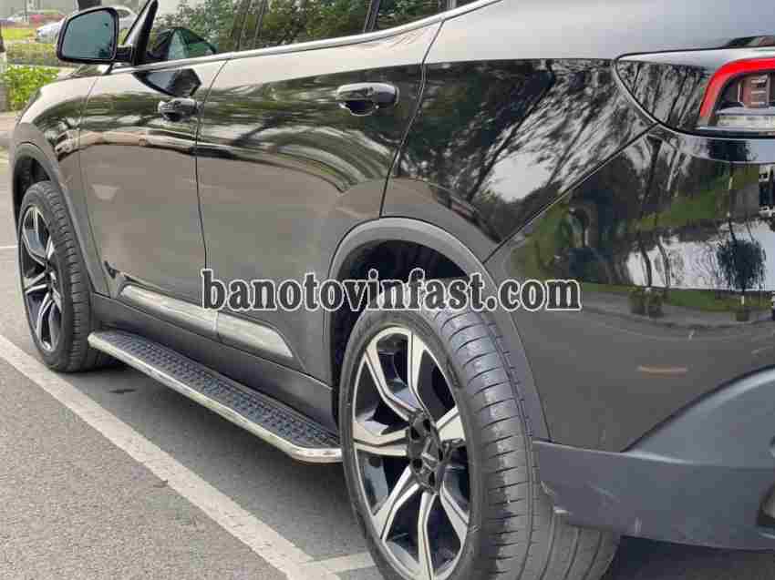 VinFast Lux SA 2.0 Base 2.0 AT sản xuất 2020 cực chất!