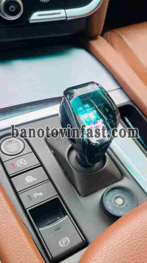 Cần bán gấp xe VinFast Lux SA 2.0 Premium 2.0 AT 2021 màu Xanh