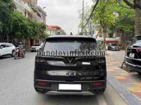 Cần bán xe VinFast Lux SA 2.0 Premium 2.0 AT màu Đen 2020