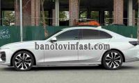 Cần bán gấp VinFast Lux A 2.0 Premium 2.0 AT 2019 - Xe đẹp - Giá tốt