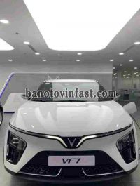 VinFast VF7 2026 bản Plus