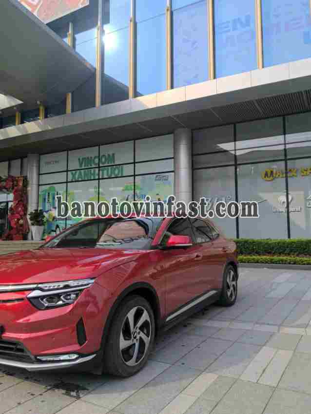 Cần bán gấp xe VinFast VF8 Eco AWD năm 2022, màu Đỏ, Số tự động