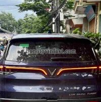 Cần bán gấp xe VinFast Lux SA 2.0 Base 2.0 AT 2019 màu Xanh
