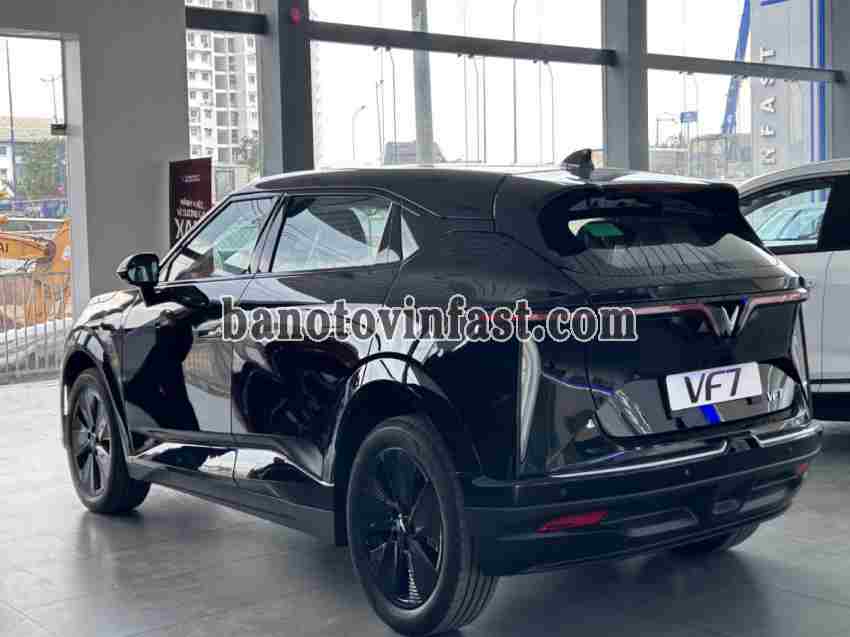 VinFast VF7 Eco 2026 GIÁ SẬP SÀN