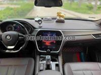 Cần bán xe VinFast Lux SA 2.0 Base 2.0 AT 2020, xe đẹp