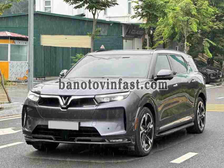 Cần bán xe VinFast VF9 Plus 6S SDI đời 2023