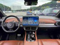 Cần bán xe VinFast VF8 Plus AWD màu Trắng 2022
