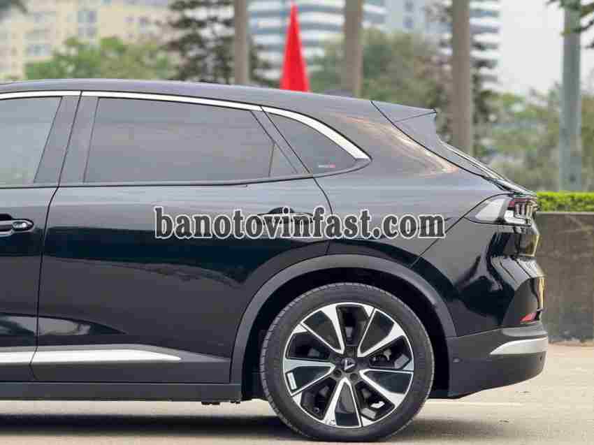 VinFast VF8 Plus AWD model 2023 xe chuẩn hết ý