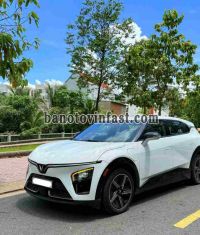 VinFast VF7 2025 Suv màu Trắng