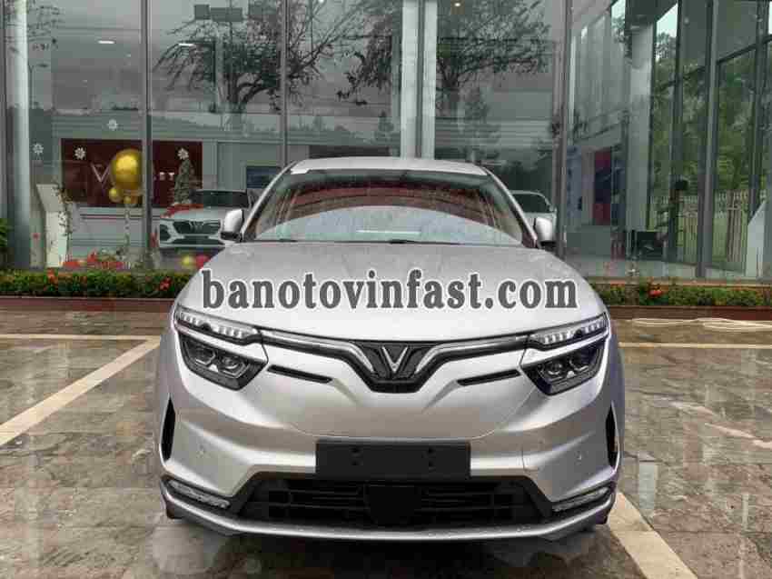 VinFast VF8 Eco 2026 GIÁ SẬP SÀN
