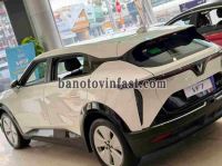 VinFast VF7 Eco 2026 Trắng