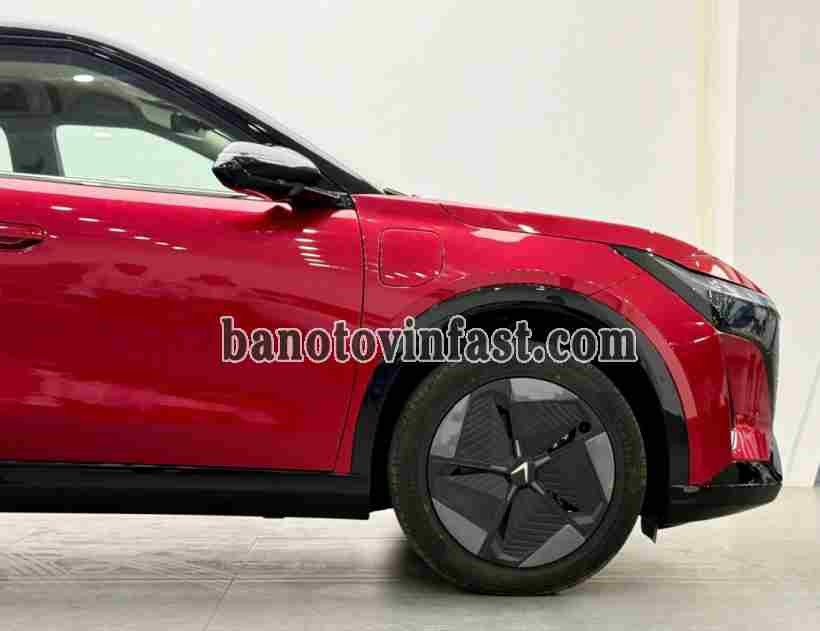 VinFast VF8 Plus 2026 - màu Đỏ - xe cực đẹp